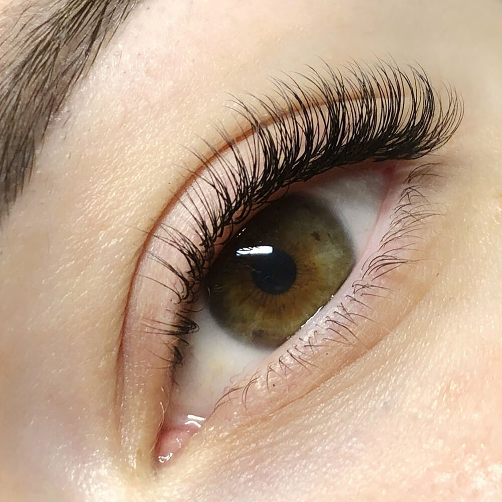 Natural Eyelashes Extension