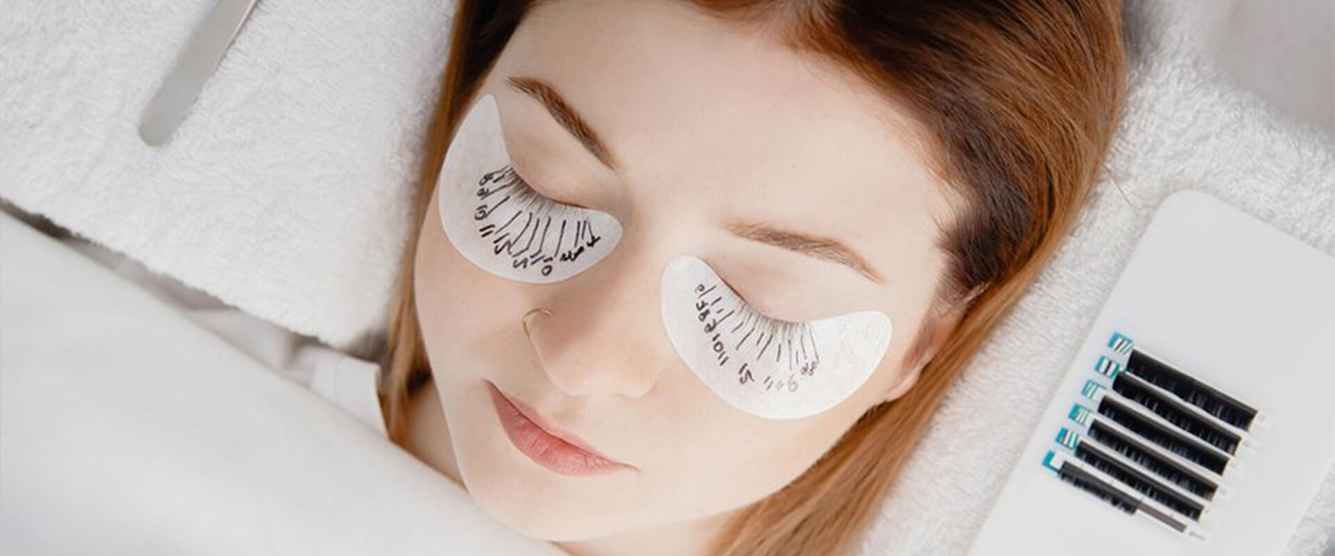 Wholesale Eyelash Extensions UK