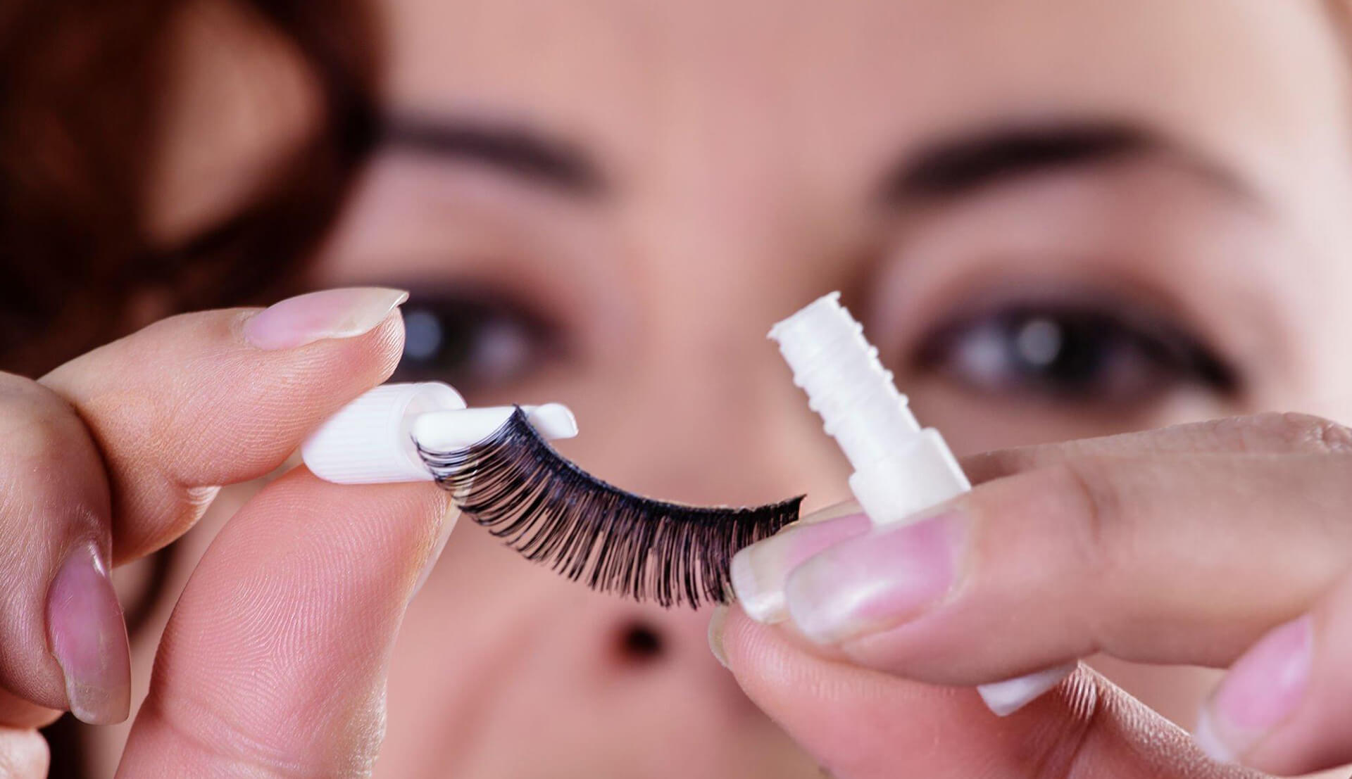 Lash Glue